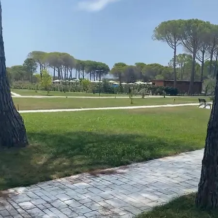 Albania Gjiri Lalzit * Durrës